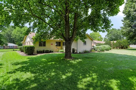 617 Ramblin Greenwood IN 46142