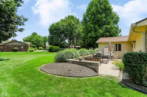617 Ramblin Greenwood IN 46142