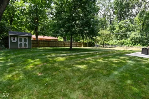 9880 Chesterton Drive Carmel IN 46280