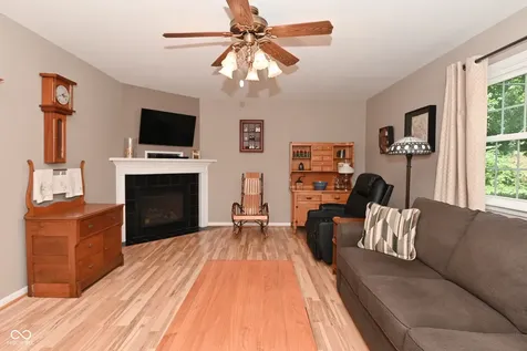 9880 Chesterton Drive Carmel IN 46280