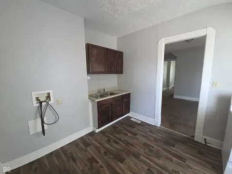 518 W 28th Street Indianapolis IN 46208