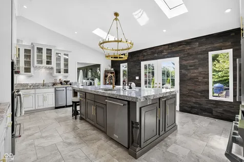 1565 Village Walk Drive Zionsville IN 46077