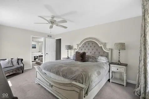 1565 Village Walk Drive Zionsville IN 46077
