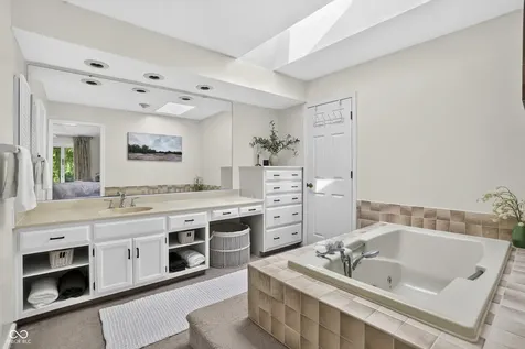 1565 Village Walk Drive Zionsville IN 46077