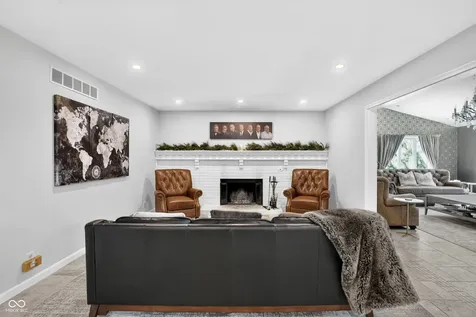1565 Village Walk Drive Zionsville IN 46077