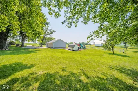 5943 N Wilbur Wright Road Mooreland IN 47360