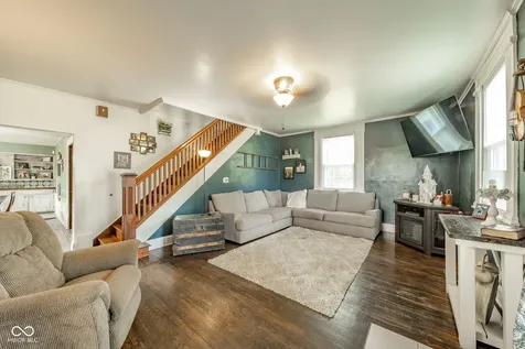 5943 N Wilbur Wright Road Mooreland IN 47360