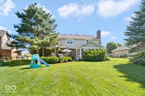 7802 Santolina Drive Indianapolis IN 46237