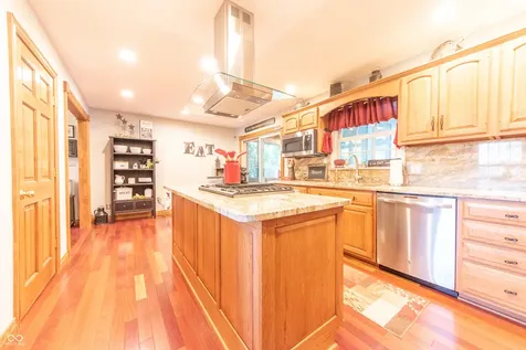 4370 Washington Street Columbus IN 47203