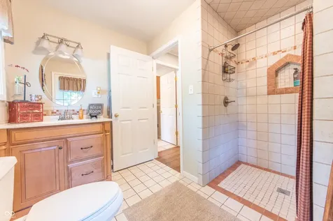 4370 Washington Street Columbus IN 47203