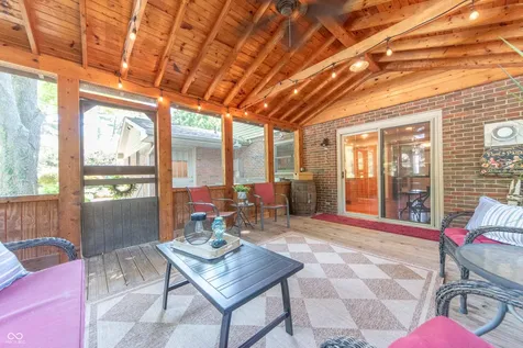 4370 Washington Street Columbus IN 47203