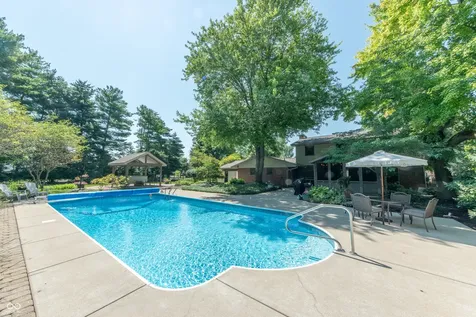 4370 Washington Street Columbus IN 47203