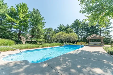 4370 Washington Street Columbus IN 47203