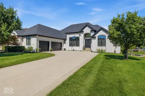 2838 Shadwell Place Greenwood IN 46143