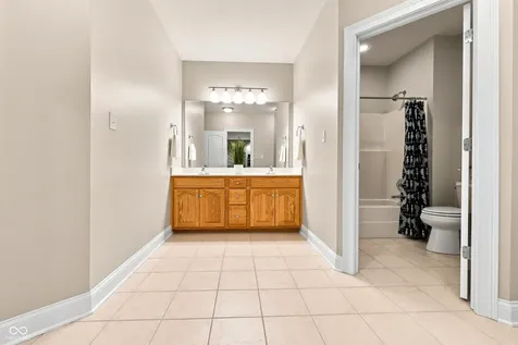 2838 Shadwell Place Greenwood IN 46143