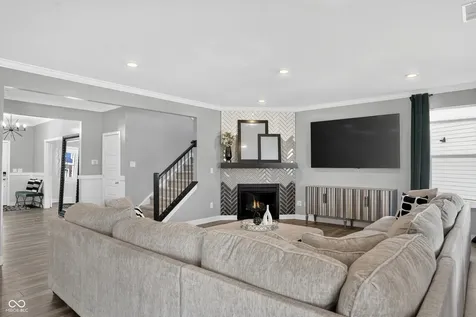 15948 Black Willow Lane Fishers IN 46040