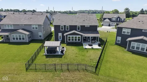 15948 Black Willow Lane Fishers IN 46040
