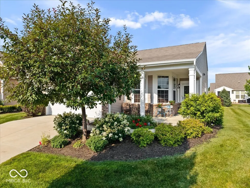 12798 Arista Lane Fishers IN 46037