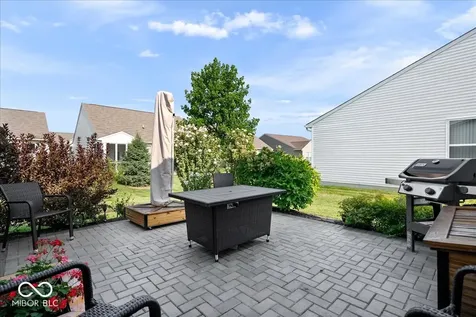 12798 Arista Lane Fishers IN 46037