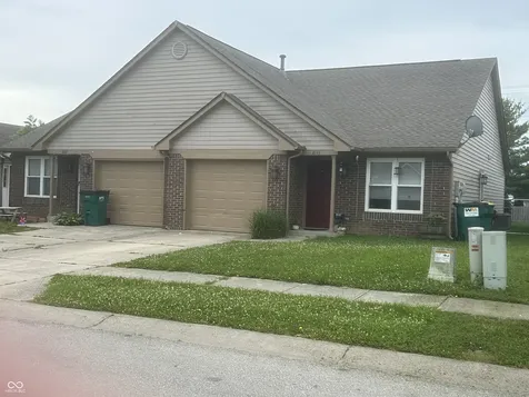 1029/1033 Wild Ivy Trail Franklin IN 46131