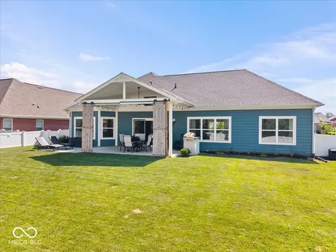 3722 S Meadows Lane New Palestine IN 46163