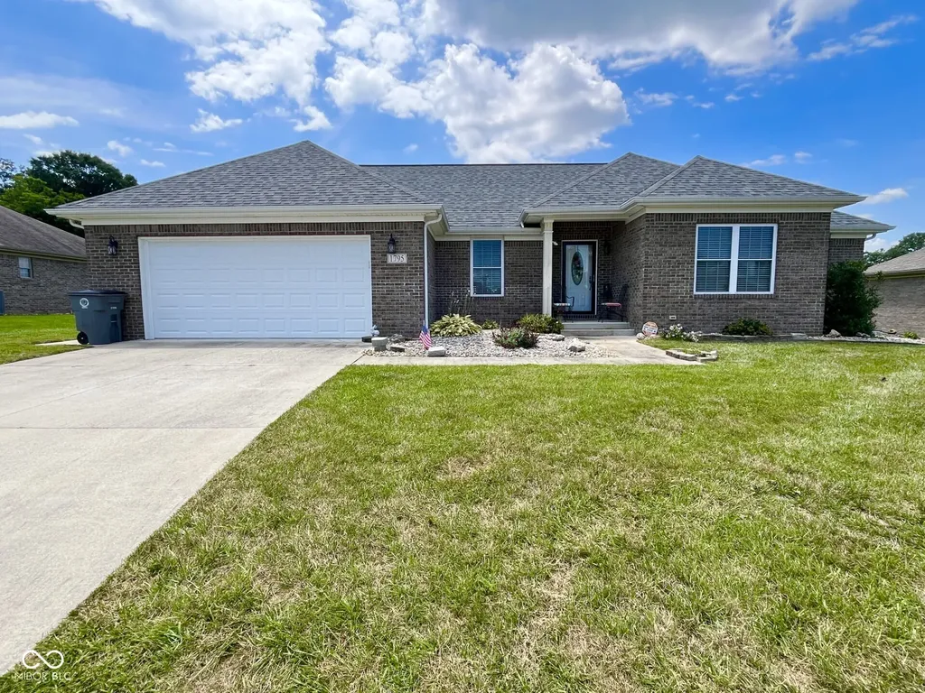 1795 Norma's Way Seymour IN 47274