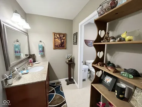 1795 Norma's Way Seymour IN 47274