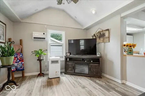 1815 Cherry Street Noblesville IN 46060