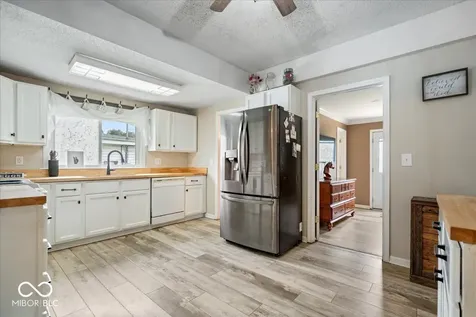 1815 Cherry Street Noblesville IN 46060