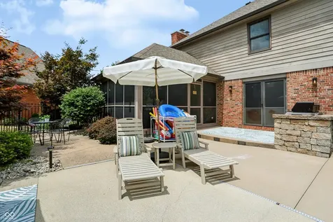 3891 Atherton Lane Greenwood IN 46143