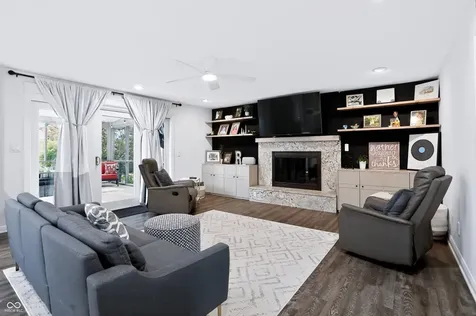 3891 Atherton Lane Greenwood IN 46143