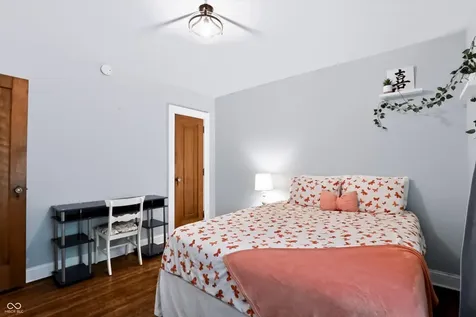 6454 Central Avenue Indianapolis IN 46220