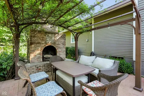 6454 Central Avenue Indianapolis IN 46220