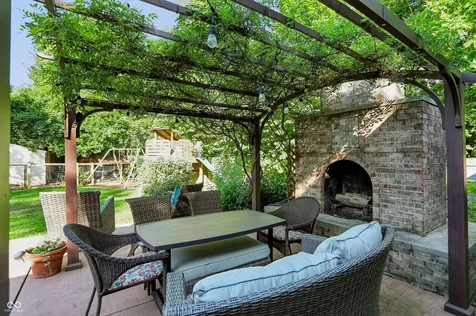 6454 Central Avenue Indianapolis IN 46220