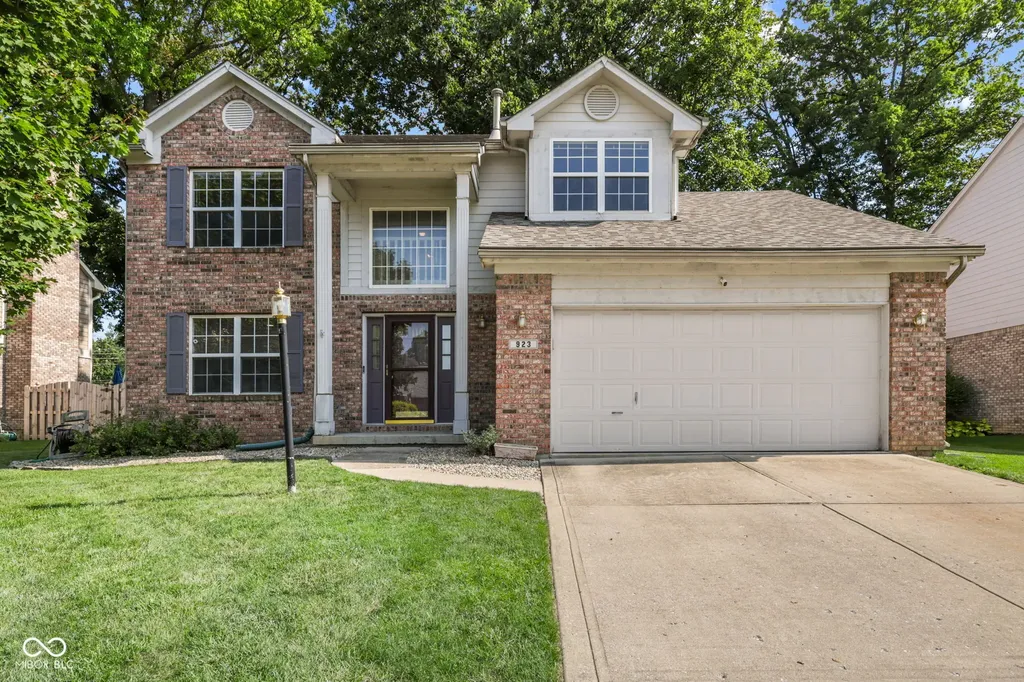 923 Stave Oak Drive Beech Grove IN 46107
