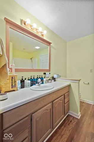 923 Stave Oak Drive Beech Grove IN 46107