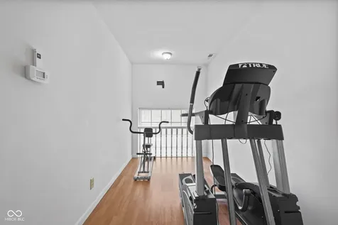 923 Stave Oak Drive Beech Grove IN 46107