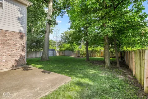 923 Stave Oak Drive Beech Grove IN 46107
