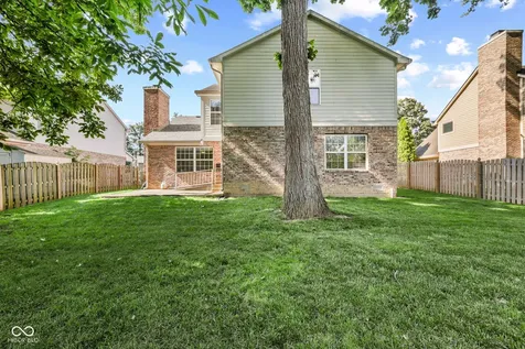 923 Stave Oak Drive Beech Grove IN 46107