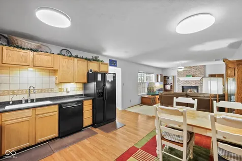 923 Stave Oak Drive Beech Grove IN 46107