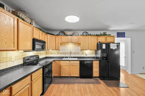 923 Stave Oak Drive Beech Grove IN 46107