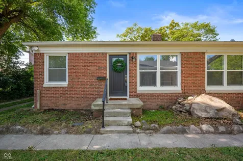 5245 E Market Street Indianapolis IN 46219