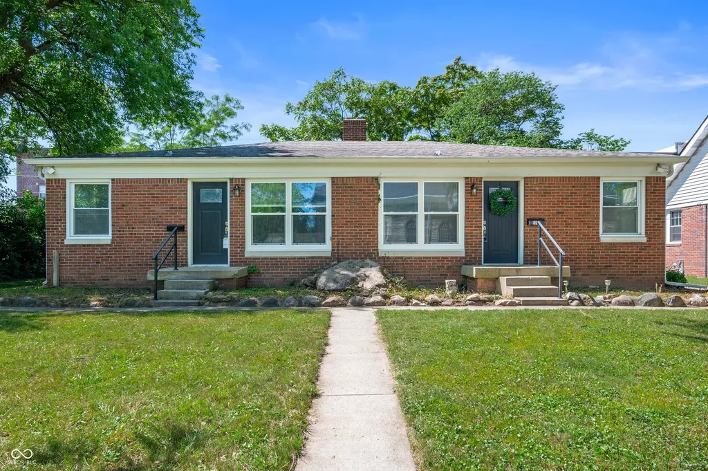 5243 E Market Street Indianapolis IN 46219