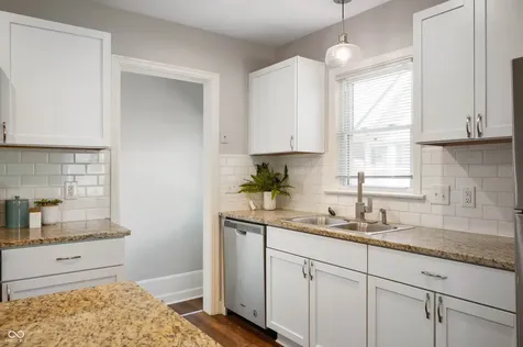 5243 E Market Street Indianapolis IN 46219