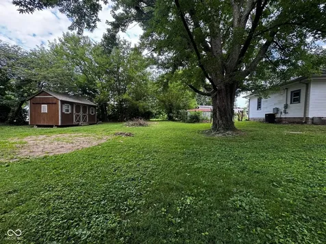 501 E Howard Street Waveland IN 47989