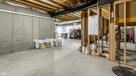 18009 Sunbrook Way Westfield IN 46074