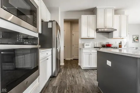 18009 Sunbrook Way Westfield IN 46074