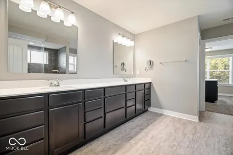 15154 Blue Ribbon Boulevard Fishers IN 46040