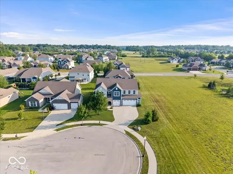 15154 Blue Ribbon Boulevard Fishers IN 46040