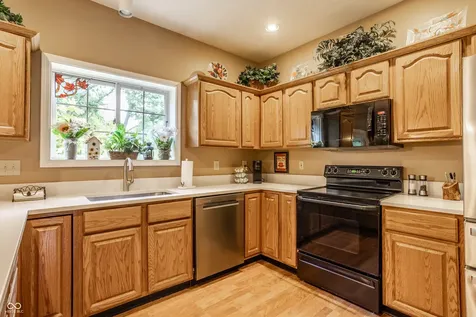 3824 Constitution Drive Carmel IN 46032
